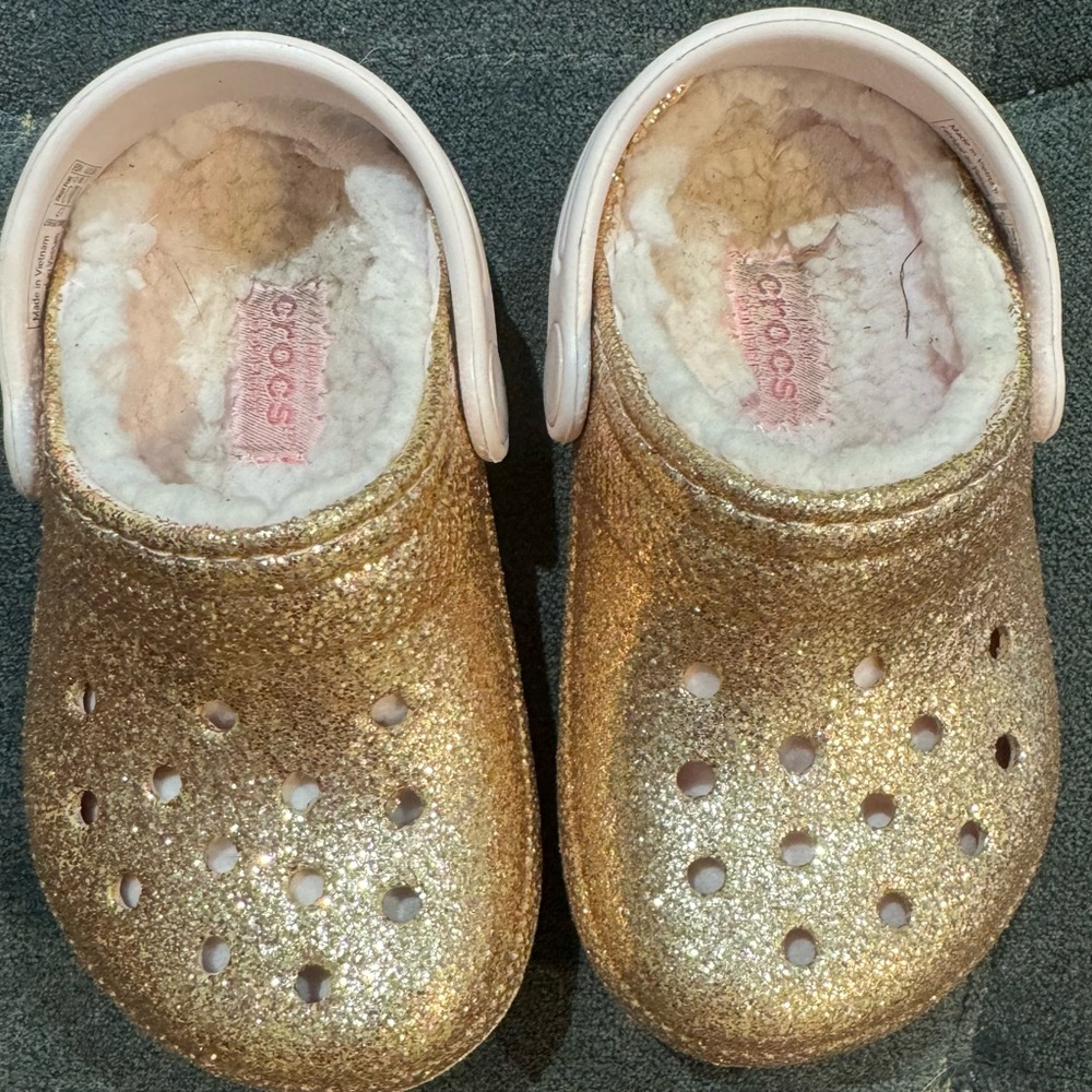 Toddler fur lined gold crocs